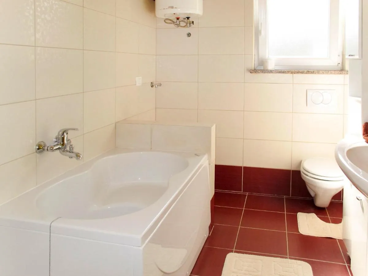 Holiday Home Angelina - Lbn428 By Interhome ラビン